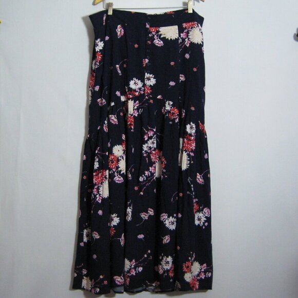 Torrid Skirt Button Front Navy Floral Size 20 New Bohemian Maxi - Picture 1 of 4